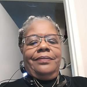 Meet your Posher, Deborah